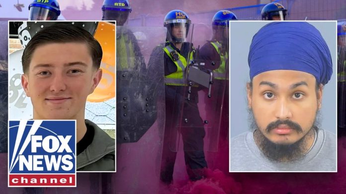 maxresdefault-176 Bodycam footage fuels backlash after police handcuff dying stabbing victim