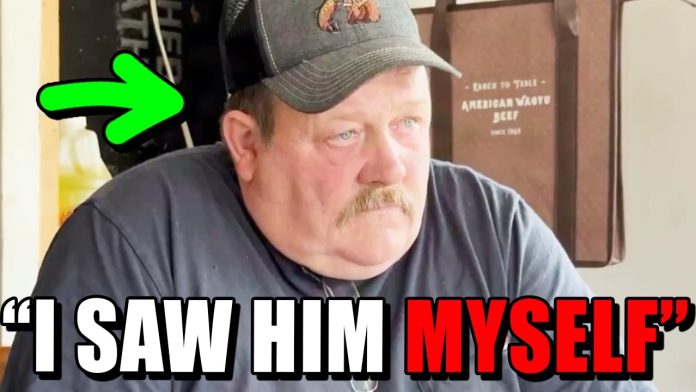 Based dude spotted a Democrat Politician DOING WHAT?!?!